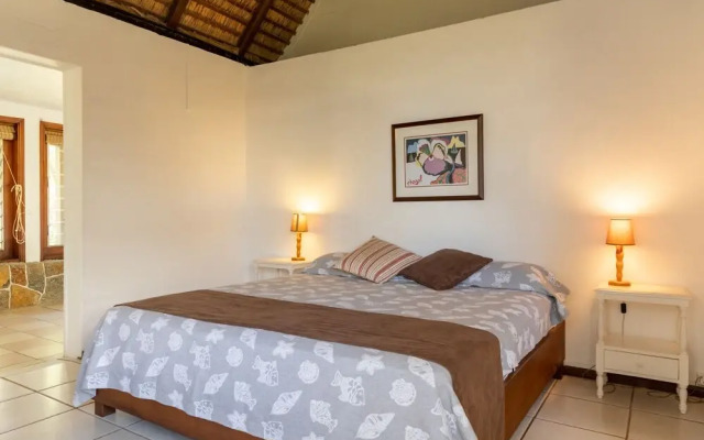 Veloutier Blanc Beachfront Villa by StayMauritius