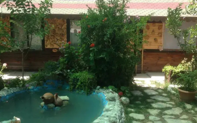 Saklı Bahçe Pansiyon Camping