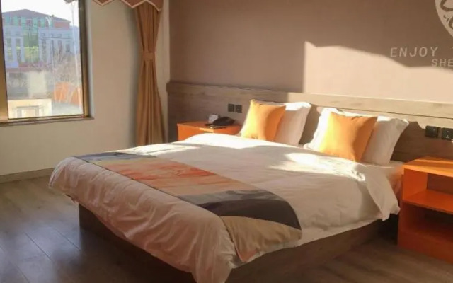 Shell Beijing Miyun District Reservoir Sunshine Ho