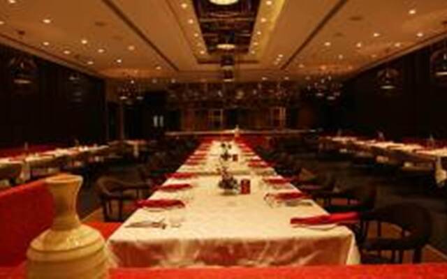 Pride Plaza Hotel Aerocity New Delhi