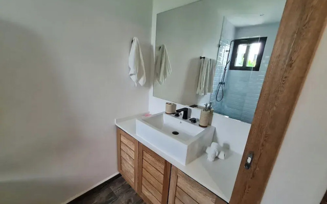 Casa Mexicana Moderna - Piscina Privada