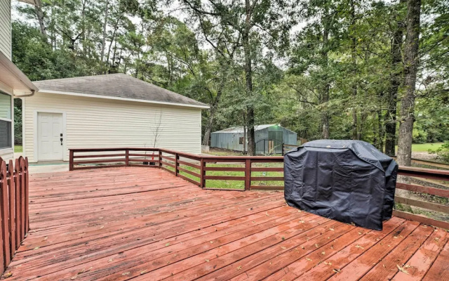 Modern Montgomery Home w/ Backyard, Deck, & Grill