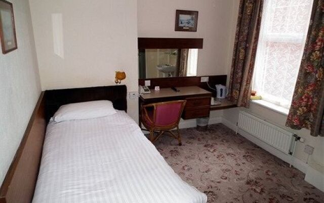 Marlborough Hotel