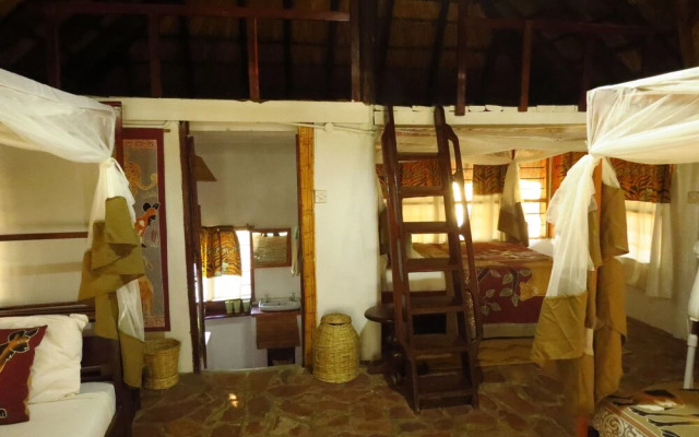 Zikomo Safari Camp