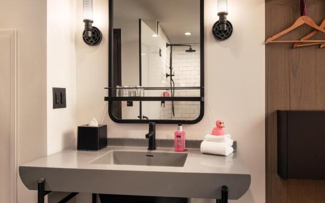 Moxy Austin - University
