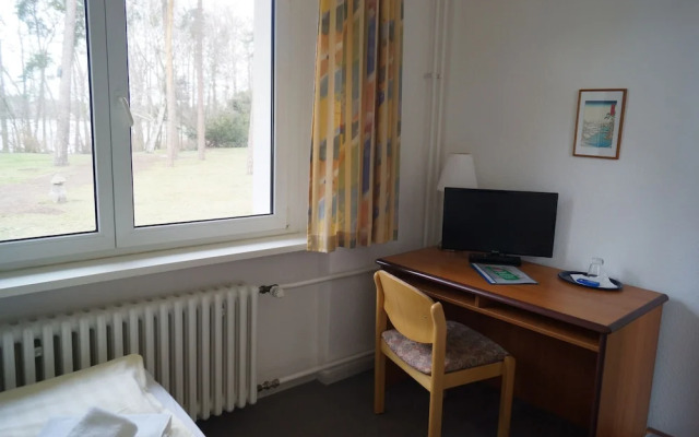 Waldhotel am See