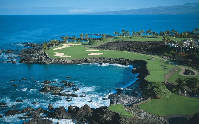 Mauna Lani Point