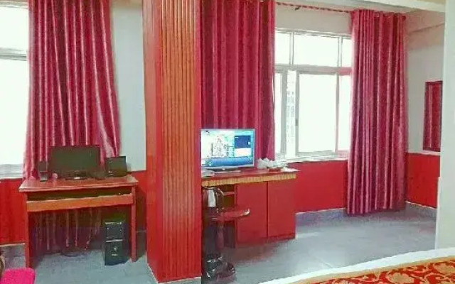 Liuzhou Junxiang Inn (Kanghua Branch)