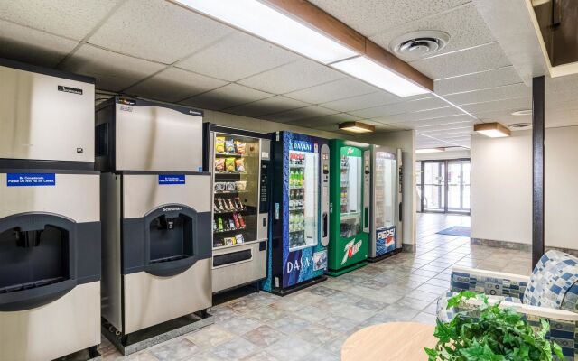 Baymont by Wyndham Gillette