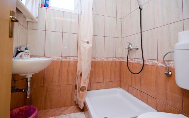 Apartments Snjezana