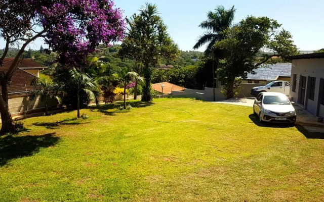 Sade Holidays - 14 A on Berea Manaba Margate