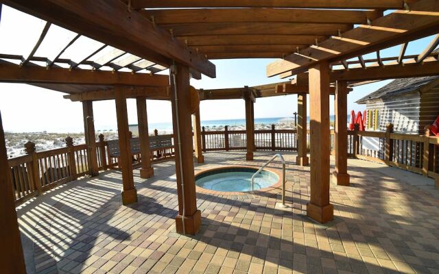 Pelican Beach 1008 1 Bedroom Condo by Pelican Beach Management