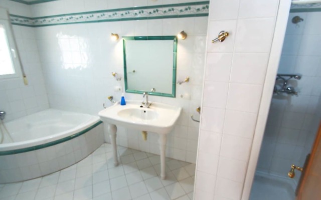 Suerte - sea view villa with private pool in Moraira