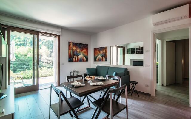 JOIVY Luxury flat & Lake Como view