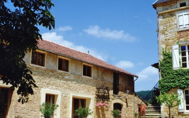 Wonderful location for weddings and parties by French château