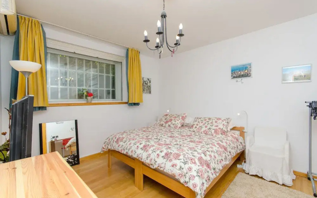 Apartment Z4