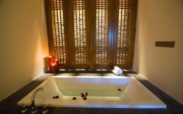 Zeyun Hotel