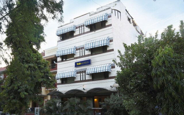 FabHotel Aashraye Nehru Place