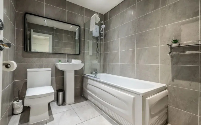 Host Stay Catharine Quarters