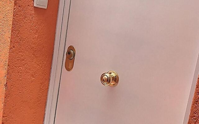 Yellow Centro La Latina Plaza Mayor