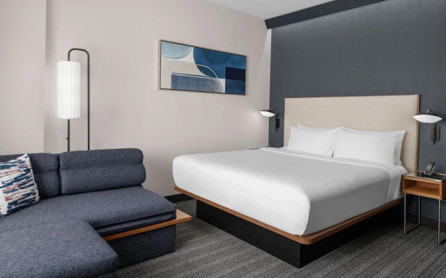 Courtyard By Marriott Calgary Downtown