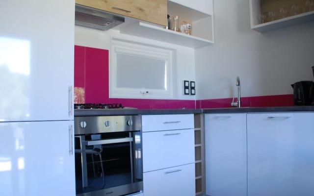 Modern chalet with two bathrooms in the Turnhout area