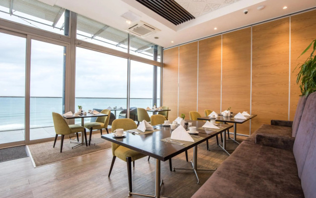 Belaire Suites