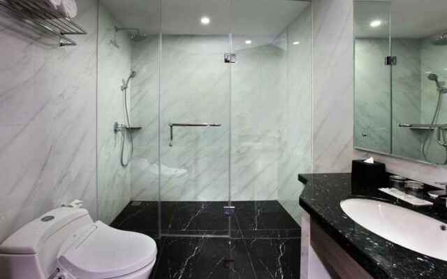 pyramid suites Hotel