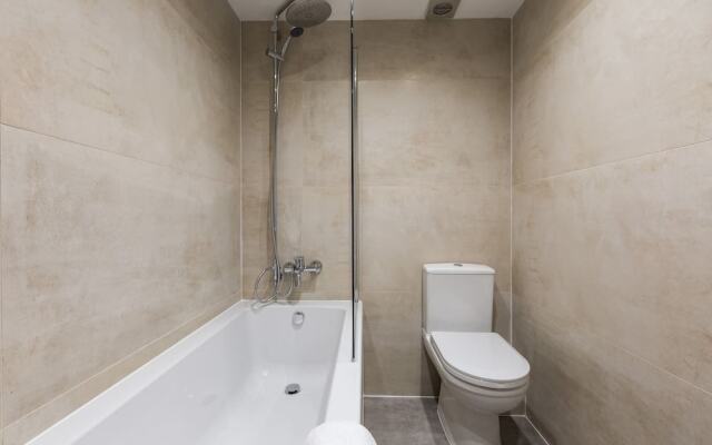 Bright Studio Flat - Camberwell! 3d