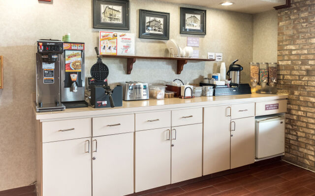 Quality Express Inn & Suites