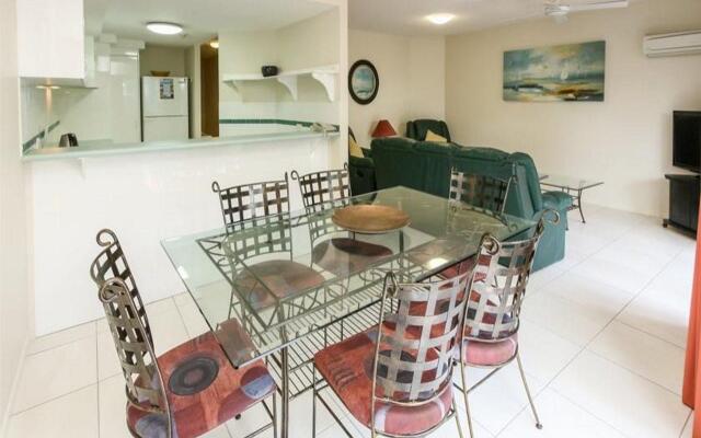 White Crest Apartments