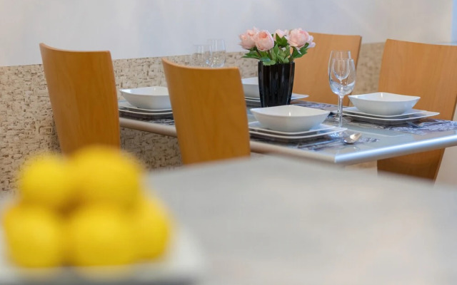 Spacious Apartment Vistula by Renters