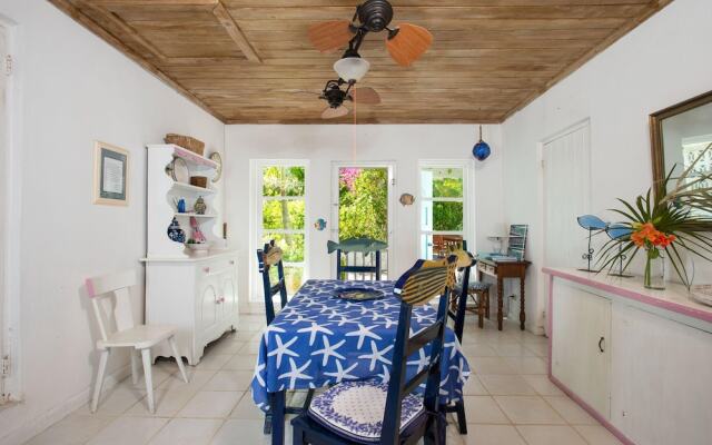Poponi House