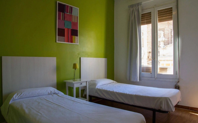 Russafa Youth Hostel