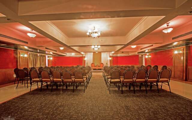 Quality Inn Regency