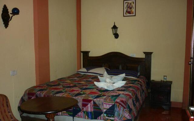 Hotel Quetzali