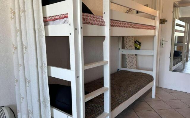 Appartement Port Camargue, 1 pièce, 4 personnes - FR-1-250-151