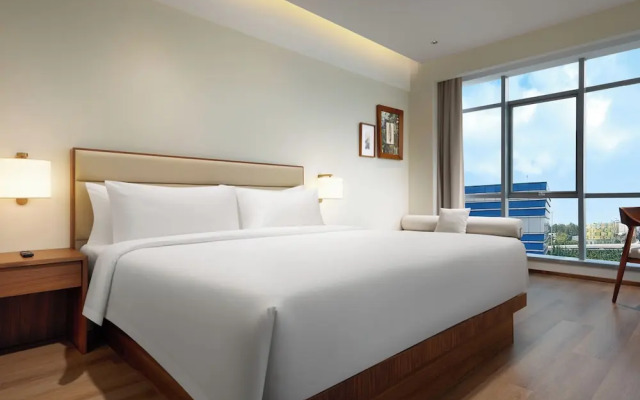 Model J Hotel Jakarta Soekarno Hatta Airport