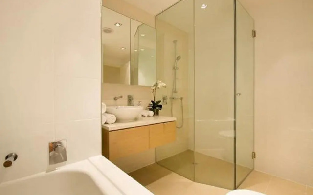 Wharf Escape Holiday Apartments