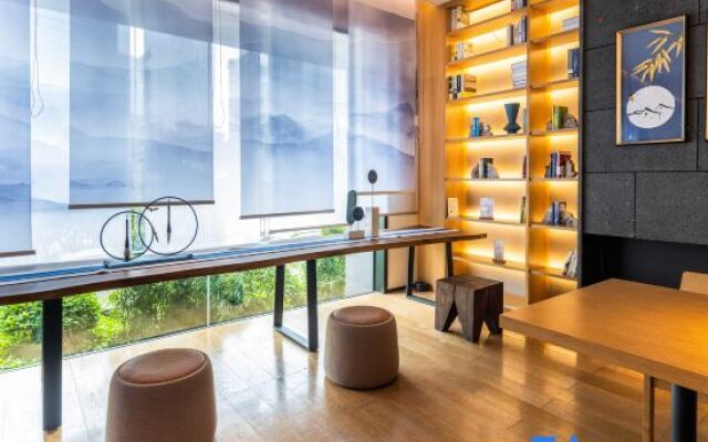 Ueasy Hotel The Mixc