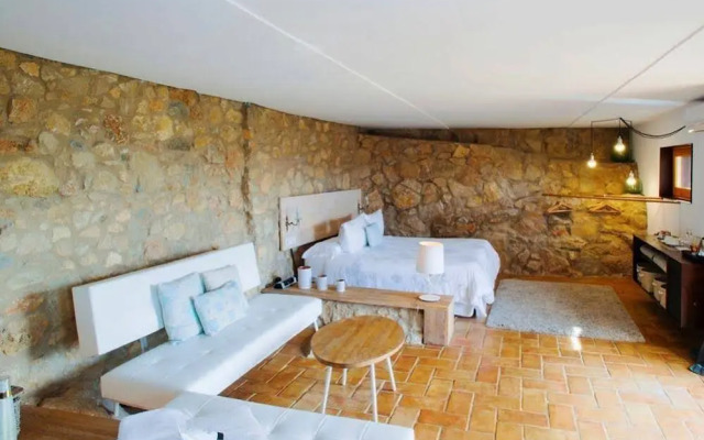 Montjuic Bed & Breakfast