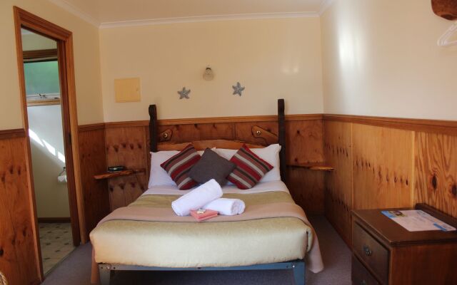 Eastern Reef Cottages