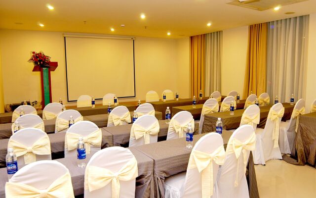 Nam Hung Hotel Nha Trang