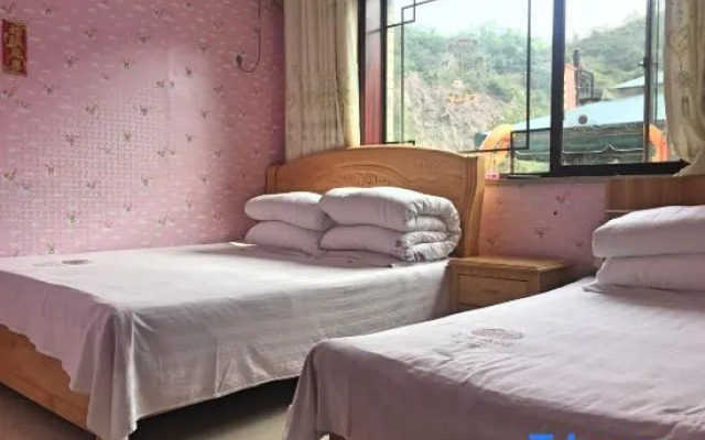 Sihai Renjia Farmhouse