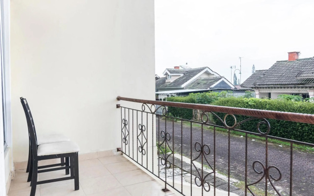 OYO 2950 Grand Suites Palace
