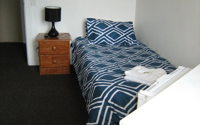 Downtown Backpackers