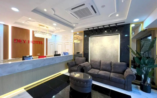 Townhouse OAK Dey Hotel