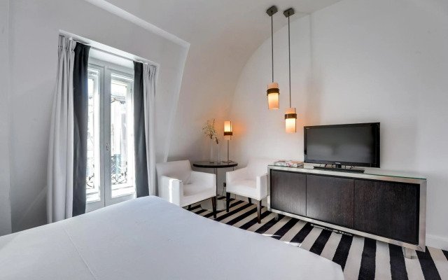 Hotel Le A