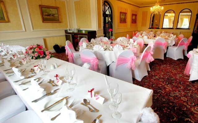 The Grand St Leger Hotel