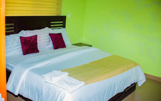 Omooke Hotel